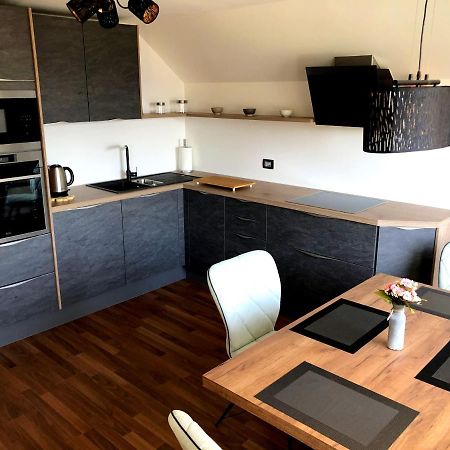 Apartment Landscape - New Modern Apartment Near Bled 지고르니예 고르예 외부 사진