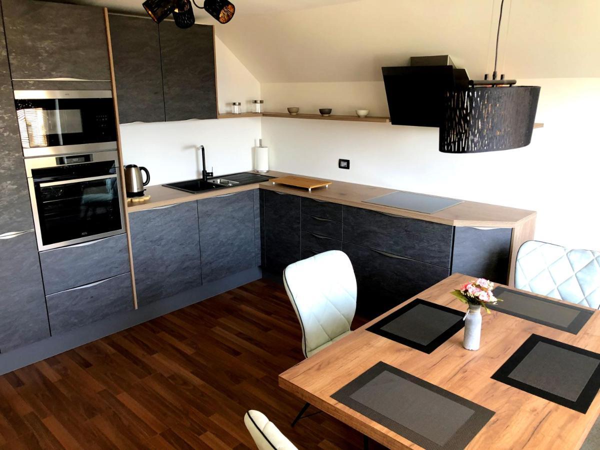 Apartment Landscape - New Modern Apartment Near Bled 지고르니예 고르예 외부 사진