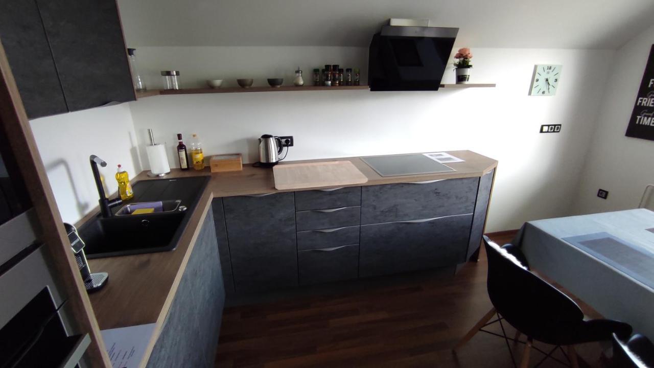 Apartment Landscape - New Modern Apartment Near Bled 지고르니예 고르예 외부 사진